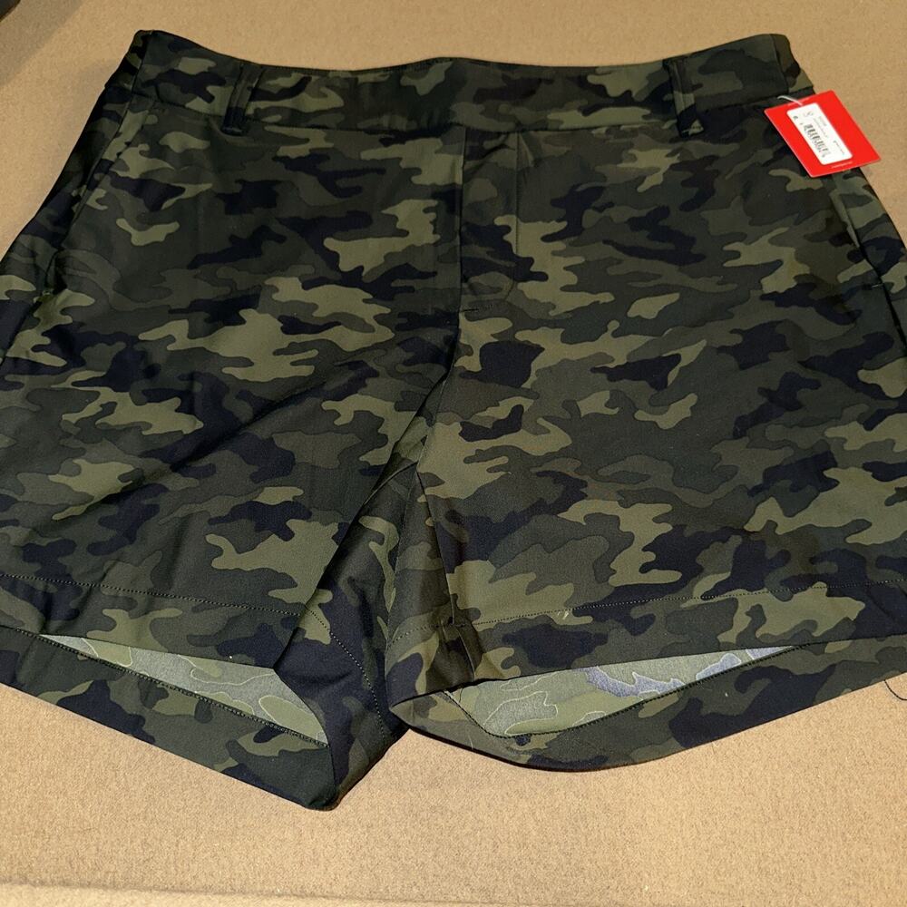 SPANX Sunshine Shorts 6" Green Camo with Pockets UPF 50+ NWT Size Large